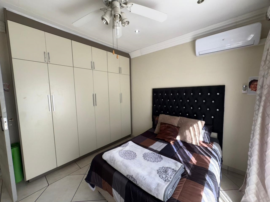 3 Bedroom Property for Sale in Safari Gardens North West